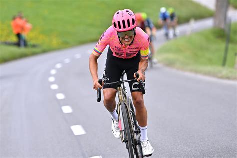 pariaza pe ciclism|Carapaz R. (Tour de Romandie: 2.etapa.